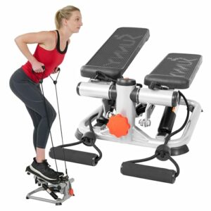 Stepper avanzato per workout total body con fasce di resistenza